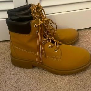 Telluride Boots